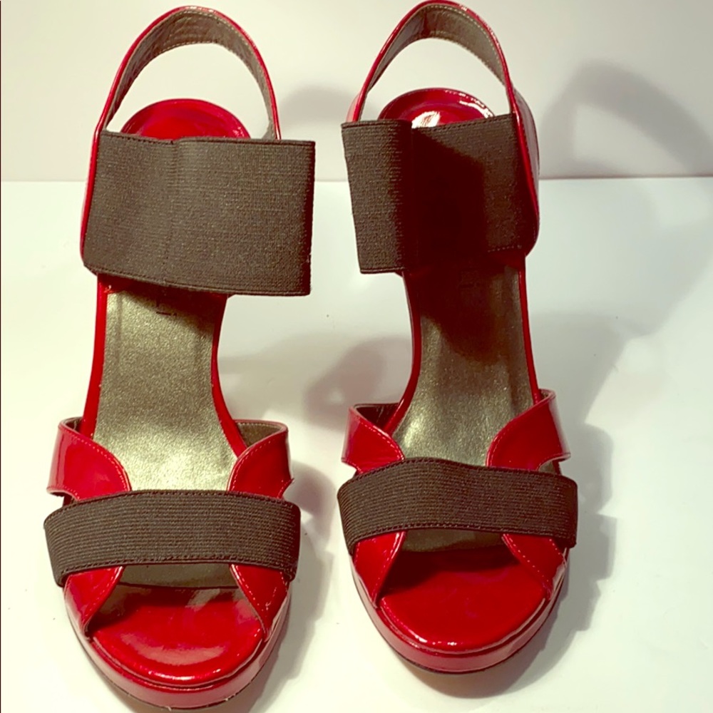 Vaneli - Picture 2 of 8